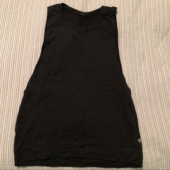 lululemon mesh workout top - Picture 2 of 4